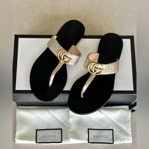 Gucci GG Marmont Sandals Metallic Gold Leather
Thong Flats Flip Flops Size 37